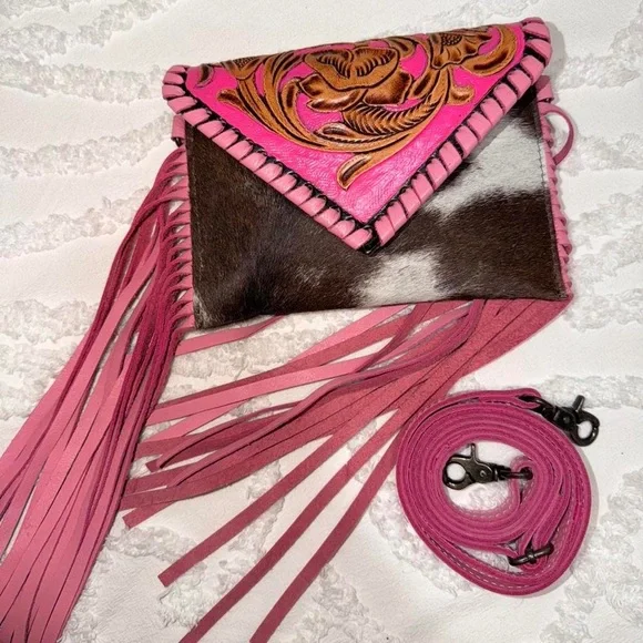 Handtooled Pink Leather Fringe Crossbody Bag with Cowhide NWOT - Picture 1 of 5